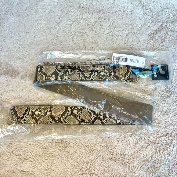 NWT Dillard’s Neutral Snake Embossed Stretch Belt M/L - Picture 3 of 13